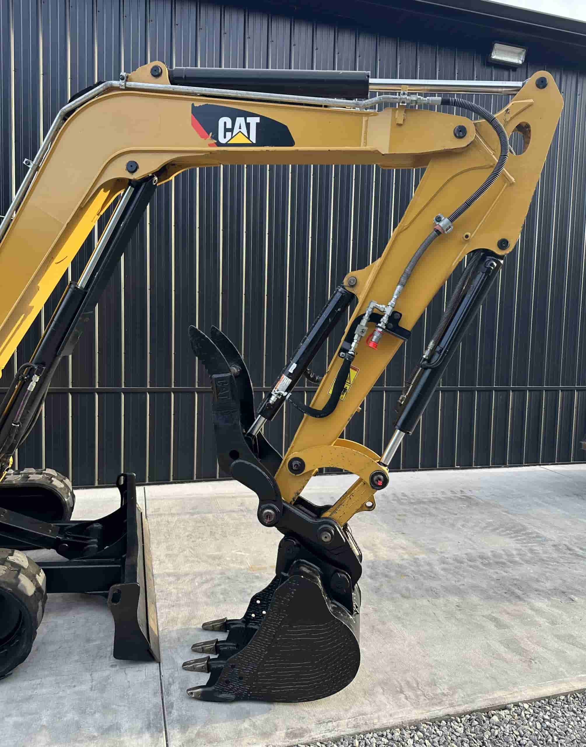 2019 CAT 305E2
